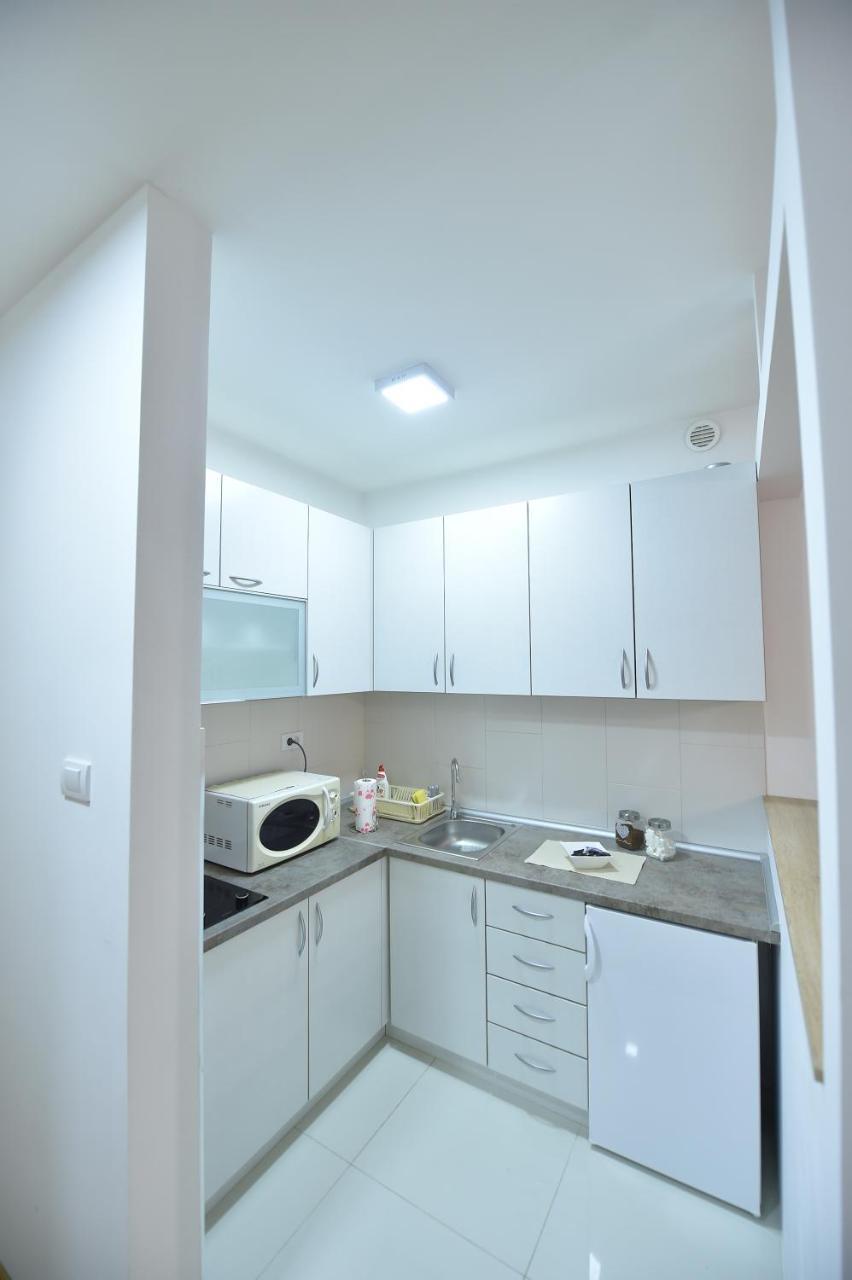 Apartment Sinisa With Garage Novi Sad Exteriér fotografie