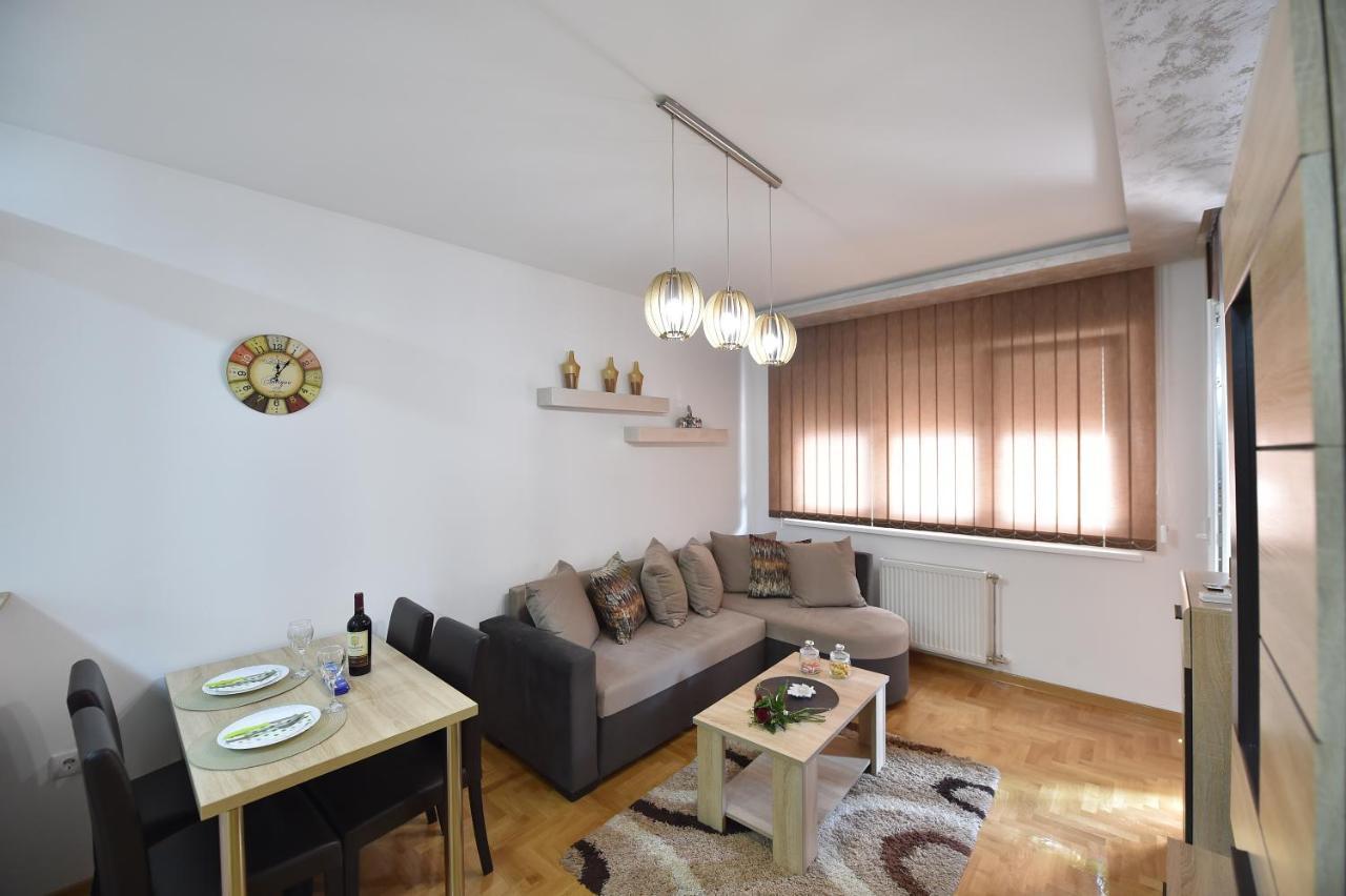 Apartment Sinisa With Garage Novi Sad Exteriér fotografie